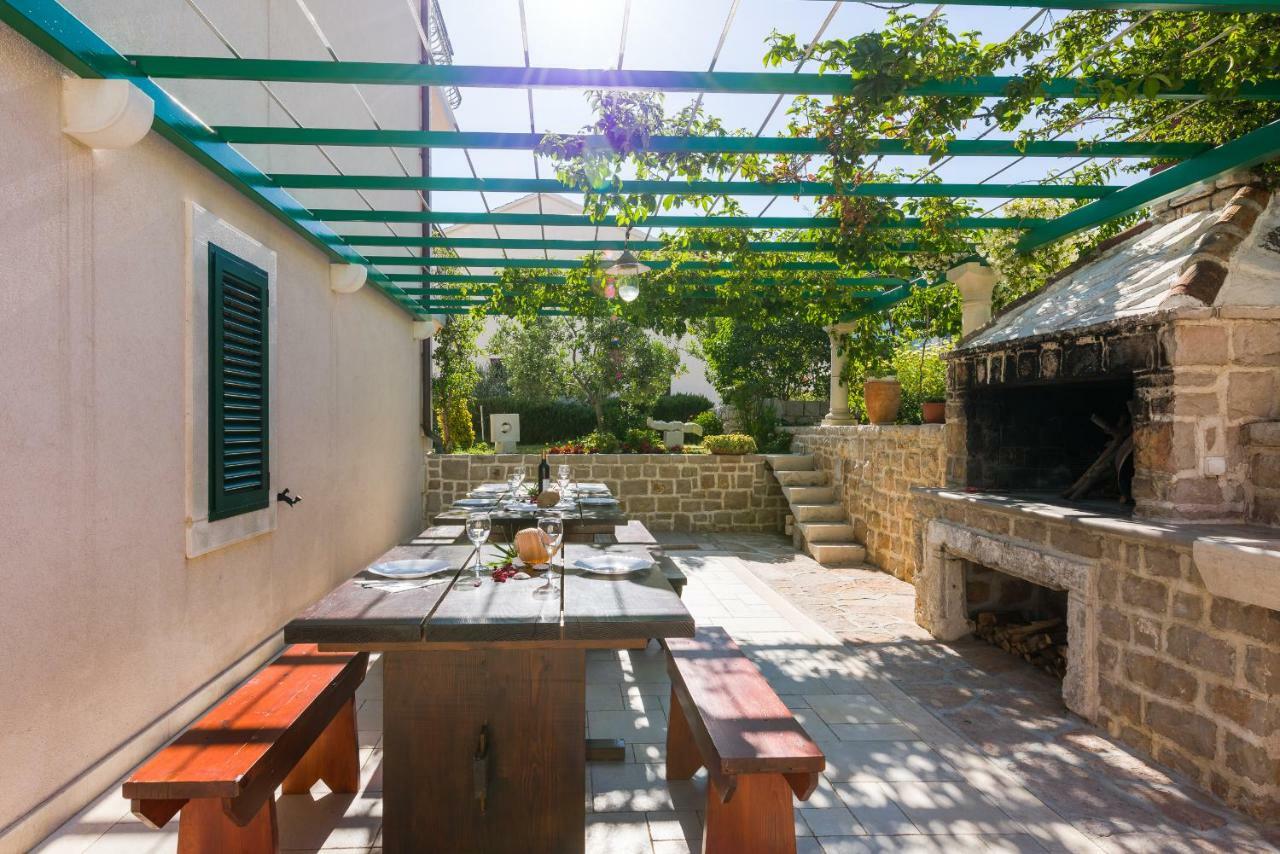 Apartments Villa Vallum Bol Luaran gambar