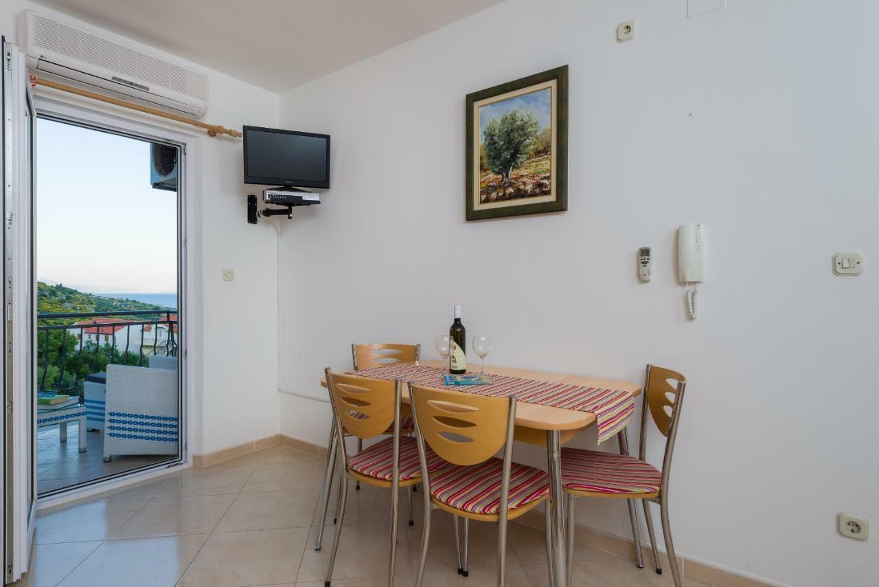 Apartments Villa Vallum Bol Luaran gambar
