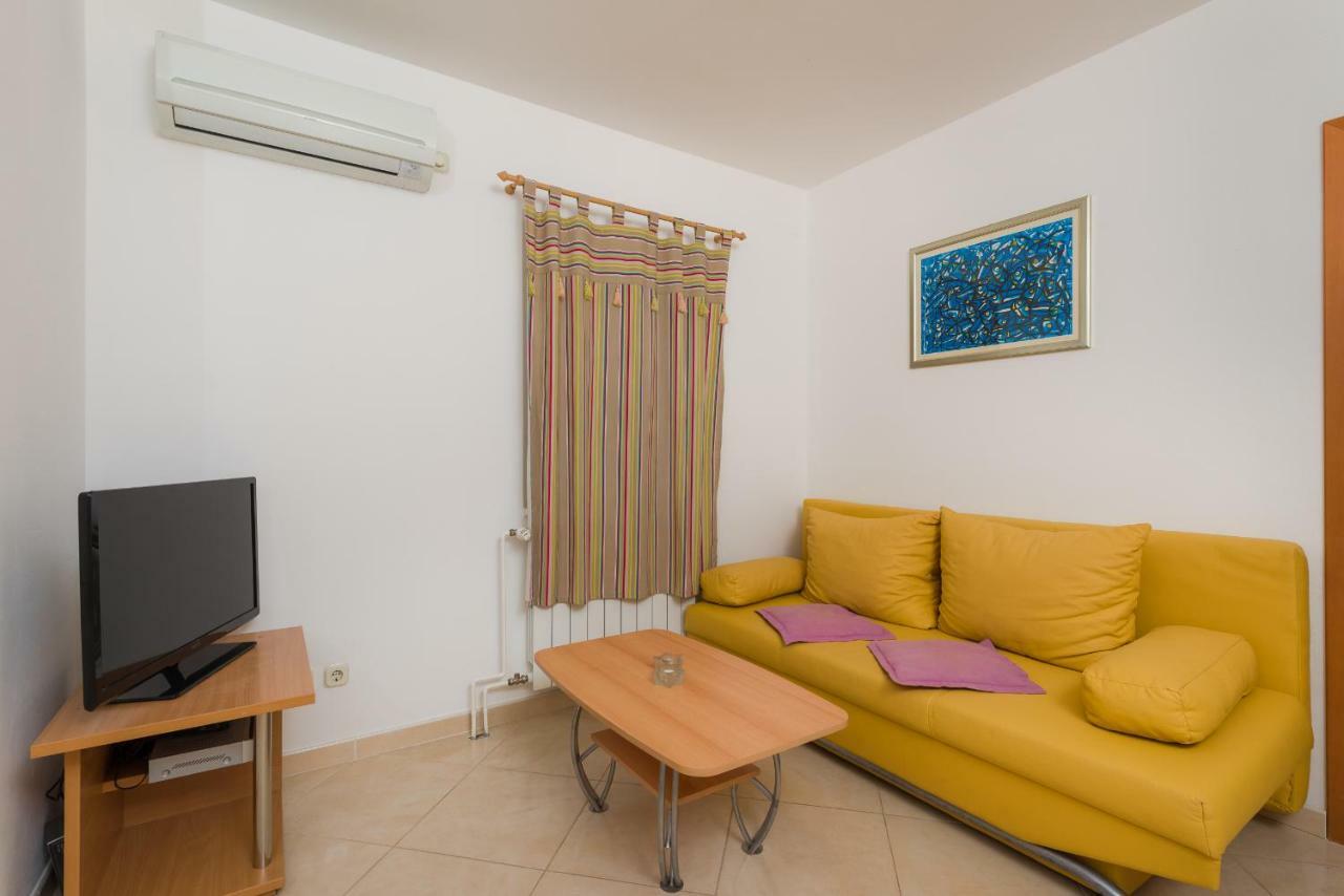 Apartments Villa Vallum Bol Luaran gambar