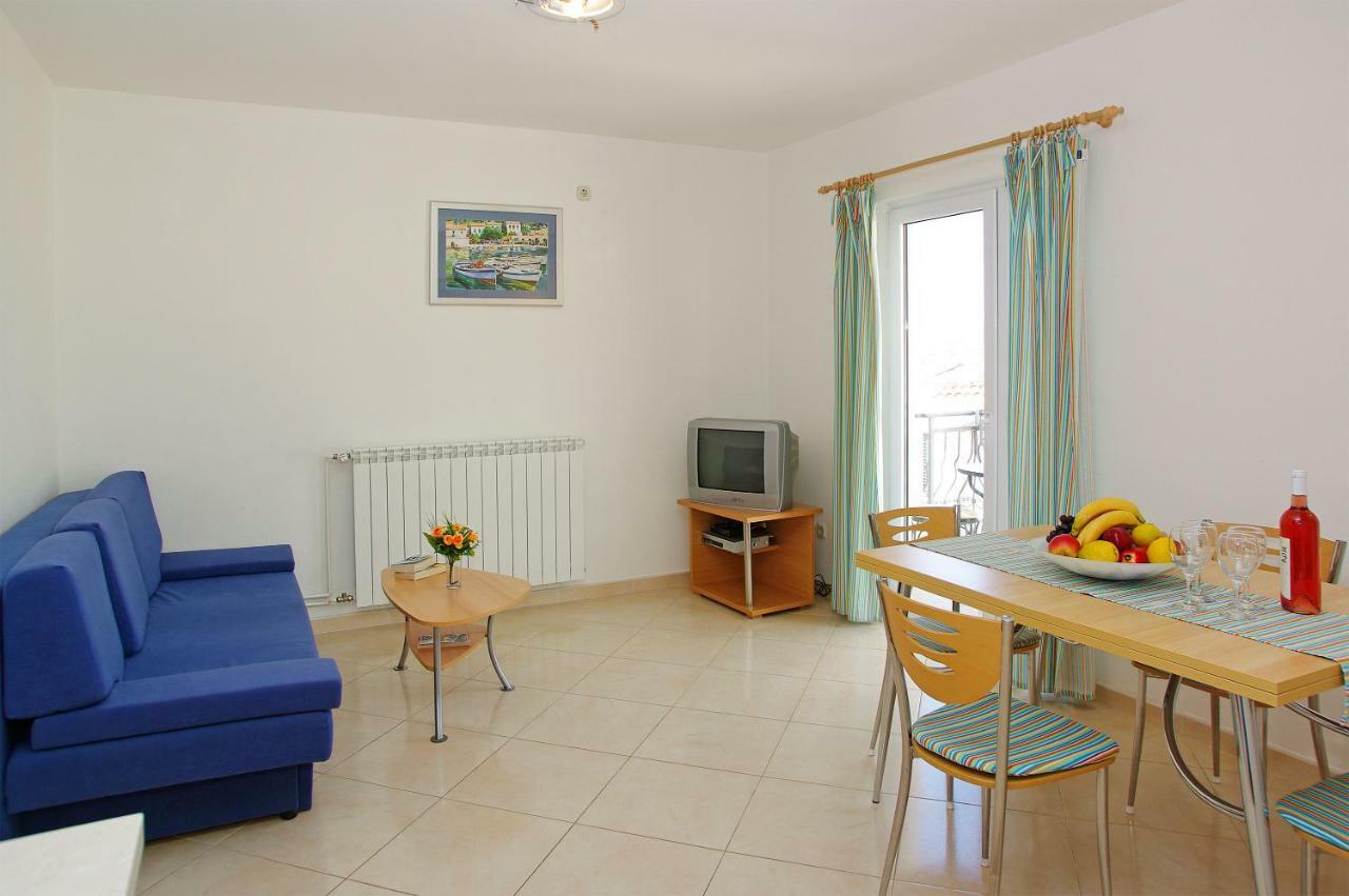 Apartments Villa Vallum Bol Luaran gambar
