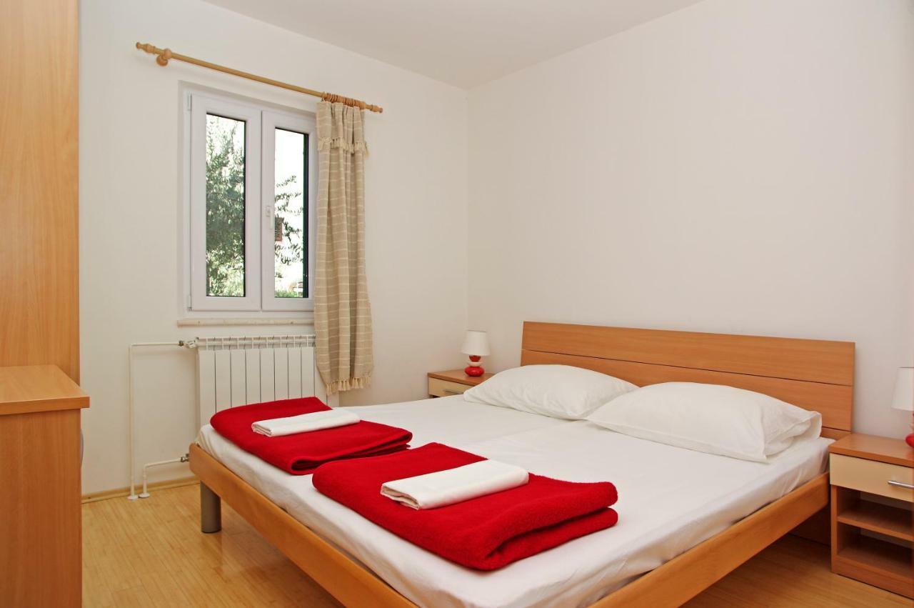 Apartments Villa Vallum Bol Luaran gambar