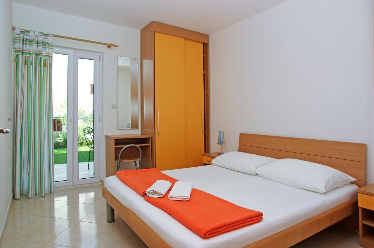 Apartments Villa Vallum Bol Luaran gambar