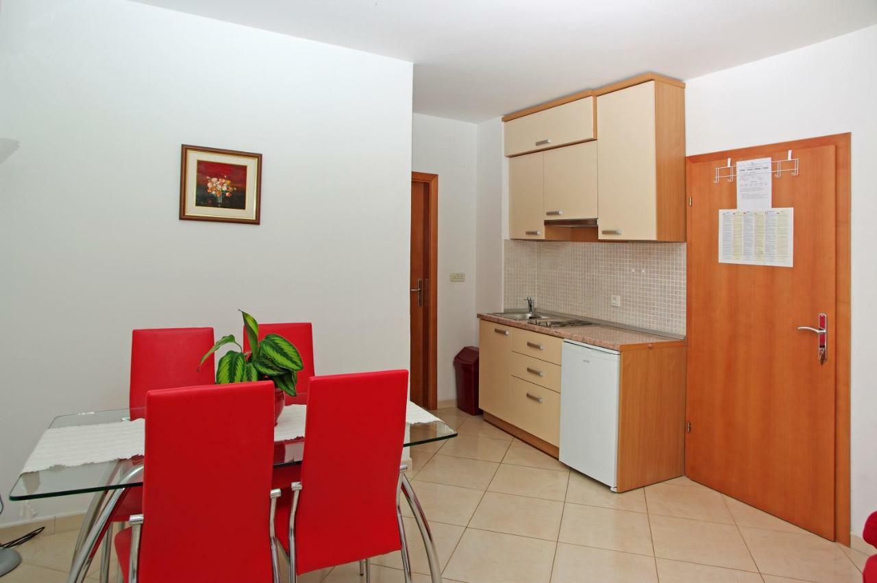 Apartments Villa Vallum Bol Luaran gambar