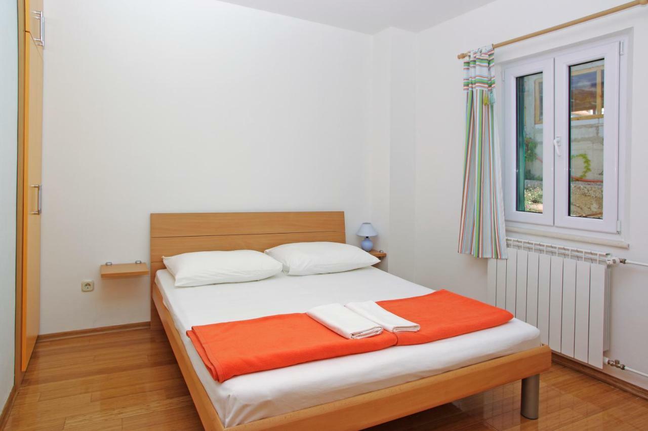Apartments Villa Vallum Bol Luaran gambar